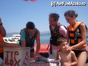 [P12] instructiuni pt jet ski » foto by marocanu21
 - 
<span class="allrVoted glyphicon glyphicon-heart hidden" id="av398253"></span>
<a class="m-l-10 hidden" id="sv398253" onclick="voting_Foto_DelVot(,398253,224)" role="button">șterge vot <span class="glyphicon glyphicon-remove"></span></a>
<a id="v9398253" class=" c-red"  onclick="voting_Foto_SetVot(398253)" role="button"><span class="glyphicon glyphicon-heart-empty"></span> <b>LIKE</b> = Votează poza</a> <img class="hidden"  id="f398253W9" src="/imagini/loader.gif" border="0" /><span class="AjErrMes hidden" id="e398253ErM"></span>