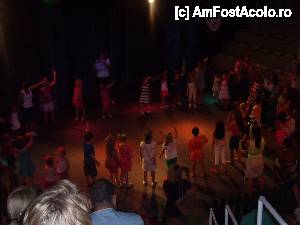 [P07] miniclub la amfiteatru » foto by marocanu21
 - 
<span class="allrVoted glyphicon glyphicon-heart hidden" id="av398245"></span>
<a class="m-l-10 hidden" id="sv398245" onclick="voting_Foto_DelVot(,398245,224)" role="button">șterge vot <span class="glyphicon glyphicon-remove"></span></a>
<a id="v9398245" class=" c-red"  onclick="voting_Foto_SetVot(398245)" role="button"><span class="glyphicon glyphicon-heart-empty"></span> <b>LIKE</b> = Votează poza</a> <img class="hidden"  id="f398245W9" src="/imagini/loader.gif" border="0" /><span class="AjErrMes hidden" id="e398245ErM"></span>