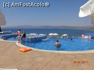 [P26] micuta infinity pool » foto by nrs †
 - 
<span class="allrVoted glyphicon glyphicon-heart hidden" id="av904279"></span>
<a class="m-l-10 hidden" id="sv904279" onclick="voting_Foto_DelVot(,904279,224)" role="button">șterge vot <span class="glyphicon glyphicon-remove"></span></a>
<a id="v9904279" class=" c-red"  onclick="voting_Foto_SetVot(904279)" role="button"><span class="glyphicon glyphicon-heart-empty"></span> <b>LIKE</b> = Votează poza</a> <img class="hidden"  id="f904279W9" src="/imagini/loader.gif" border="0" /><span class="AjErrMes hidden" id="e904279ErM"></span>