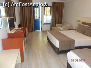 [P08] vedere dinspre baie spre iesire » foto by nrs †
 - 
<span class="allrVoted glyphicon glyphicon-heart hidden" id="av904247"></span>
<a class="m-l-10 hidden" id="sv904247" onclick="voting_Foto_DelVot(,904247,224)" role="button">șterge vot <span class="glyphicon glyphicon-remove"></span></a>
<a id="v9904247" class=" c-red"  onclick="voting_Foto_SetVot(904247)" role="button"><span class="glyphicon glyphicon-heart-empty"></span> <b>LIKE</b> = Votează poza</a> <img class="hidden"  id="f904247W9" src="/imagini/loader.gif" border="0" /><span class="AjErrMes hidden" id="e904247ErM"></span>