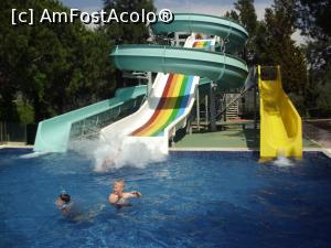 [P02] topogane pentru adulti si copii mai mari aquapark » foto by Flaviu96
 - 
<span class="allrVoted glyphicon glyphicon-heart hidden" id="av1010930"></span>
<a class="m-l-10 hidden" id="sv1010930" onclick="voting_Foto_DelVot(,1010930,224)" role="button">șterge vot <span class="glyphicon glyphicon-remove"></span></a>
<a id="v91010930" class=" c-red"  onclick="voting_Foto_SetVot(1010930)" role="button"><span class="glyphicon glyphicon-heart-empty"></span> <b>LIKE</b> = Votează poza</a> <img class="hidden"  id="f1010930W9" src="/imagini/loader.gif" border="0" /><span class="AjErrMes hidden" id="e1010930ErM"></span>