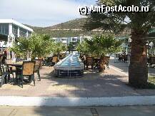 [P06] barul de la piscina » foto by gcorneille*
 - 
<span class="allrVoted glyphicon glyphicon-heart hidden" id="av36044"></span>
<a class="m-l-10 hidden" id="sv36044" onclick="voting_Foto_DelVot(,36044,226)" role="button">șterge vot <span class="glyphicon glyphicon-remove"></span></a>
<a id="v936044" class=" c-red"  onclick="voting_Foto_SetVot(36044)" role="button"><span class="glyphicon glyphicon-heart-empty"></span> <b>LIKE</b> = Votează poza</a> <img class="hidden"  id="f36044W9" src="/imagini/loader.gif" border="0" /><span class="AjErrMes hidden" id="e36044ErM"></span>