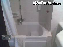 [P01] Hotel Surmeli Efes - cada de baie » foto by biancuta
 - 
<span class="allrVoted glyphicon glyphicon-heart hidden" id="av89015"></span>
<a class="m-l-10 hidden" id="sv89015" onclick="voting_Foto_DelVot(,89015,226)" role="button">șterge vot <span class="glyphicon glyphicon-remove"></span></a>
<a id="v989015" class=" c-red"  onclick="voting_Foto_SetVot(89015)" role="button"><span class="glyphicon glyphicon-heart-empty"></span> <b>LIKE</b> = Votează poza</a> <img class="hidden"  id="f89015W9" src="/imagini/loader.gif" border="0" /><span class="AjErrMes hidden" id="e89015ErM"></span>