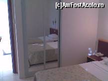 [P57] Hotel Surmeli Efes  - interior dormitor » foto by biancuta
 - 
<span class="allrVoted glyphicon glyphicon-heart hidden" id="av89294"></span>
<a class="m-l-10 hidden" id="sv89294" onclick="voting_Foto_DelVot(,89294,226)" role="button">șterge vot <span class="glyphicon glyphicon-remove"></span></a>
<a id="v989294" class=" c-red"  onclick="voting_Foto_SetVot(89294)" role="button"><span class="glyphicon glyphicon-heart-empty"></span> <b>LIKE</b> = Votează poza</a> <img class="hidden"  id="f89294W9" src="/imagini/loader.gif" border="0" /><span class="AjErrMes hidden" id="e89294ErM"></span>