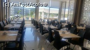 [P12] Sectiune restaurant principal.  » foto by ROMY
 - 
<span class="allrVoted glyphicon glyphicon-heart hidden" id="av871652"></span>
<a class="m-l-10 hidden" id="sv871652" onclick="voting_Foto_DelVot(,871652,226)" role="button">șterge vot <span class="glyphicon glyphicon-remove"></span></a>
<a id="v9871652" class=" c-red"  onclick="voting_Foto_SetVot(871652)" role="button"><span class="glyphicon glyphicon-heart-empty"></span> <b>LIKE</b> = Votează poza</a> <img class="hidden"  id="f871652W9" src="/imagini/loader.gif" border="0" /><span class="AjErrMes hidden" id="e871652ErM"></span>