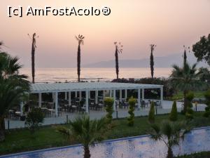 [P14] terasa dintre plaja si piscina cu tobogane » foto by constantin33
 - 
<span class="allrVoted glyphicon glyphicon-heart hidden" id="av788298"></span>
<a class="m-l-10 hidden" id="sv788298" onclick="voting_Foto_DelVot(,788298,226)" role="button">șterge vot <span class="glyphicon glyphicon-remove"></span></a>
<a id="v9788298" class=" c-red"  onclick="voting_Foto_SetVot(788298)" role="button"><span class="glyphicon glyphicon-heart-empty"></span> <b>LIKE</b> = Votează poza</a> <img class="hidden"  id="f788298W9" src="/imagini/loader.gif" border="0" /><span class="AjErrMes hidden" id="e788298ErM"></span>