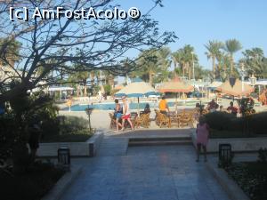 [P13] Piscina hotelului » foto by dorgo
 - 
<span class="allrVoted glyphicon glyphicon-heart hidden" id="av1072438"></span>
<a class="m-l-10 hidden" id="sv1072438" onclick="voting_Foto_DelVot(,1072438,24)" role="button">șterge vot <span class="glyphicon glyphicon-remove"></span></a>
<a id="v91072438" class=" c-red"  onclick="voting_Foto_SetVot(1072438)" role="button"><span class="glyphicon glyphicon-heart-empty"></span> <b>LIKE</b> = Votează poza</a> <img class="hidden"  id="f1072438W9" src="/imagini/loader.gif" border="0" /><span class="AjErrMes hidden" id="e1072438ErM"></span>