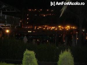 [P10] seara restaurantul vazut de pe plaja » foto by florinivanovici
 - 
<span class="allrVoted glyphicon glyphicon-heart hidden" id="av402082"></span>
<a class="m-l-10 hidden" id="sv402082" onclick="voting_Foto_DelVot(,402082,266)" role="button">șterge vot <span class="glyphicon glyphicon-remove"></span></a>
<a id="v9402082" class=" c-red"  onclick="voting_Foto_SetVot(402082)" role="button"><span class="glyphicon glyphicon-heart-empty"></span> <b>LIKE</b> = Votează poza</a> <img class="hidden"  id="f402082W9" src="/imagini/loader.gif" border="0" /><span class="AjErrMes hidden" id="e402082ErM"></span>