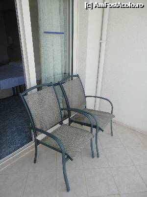 [P09] Balcon » foto by narcisa
 - 
<span class="allrVoted glyphicon glyphicon-heart hidden" id="av359145"></span>
<a class="m-l-10 hidden" id="sv359145" onclick="voting_Foto_DelVot(,359145,270)" role="button">șterge vot <span class="glyphicon glyphicon-remove"></span></a>
<a id="v9359145" class=" c-red"  onclick="voting_Foto_SetVot(359145)" role="button"><span class="glyphicon glyphicon-heart-empty"></span> <b>LIKE</b> = Votează poza</a> <img class="hidden"  id="f359145W9" src="/imagini/loader.gif" border="0" /><span class="AjErrMes hidden" id="e359145ErM"></span>