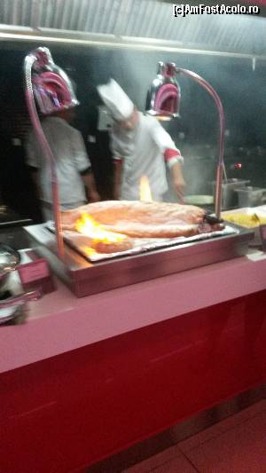 [P16] Seara mediteraneana - somon intreg pe plita invelit intr-o crusta de paine » foto by catalyno
 - 
<span class="allrVoted glyphicon glyphicon-heart hidden" id="av593387"></span>
<a class="m-l-10 hidden" id="sv593387" onclick="voting_Foto_DelVot(,593387,3)" role="button">șterge vot <span class="glyphicon glyphicon-remove"></span></a>
<a id="v9593387" class=" c-red"  onclick="voting_Foto_SetVot(593387)" role="button"><span class="glyphicon glyphicon-heart-empty"></span> <b>LIKE</b> = Votează poza</a> <img class="hidden"  id="f593387W9" src="/imagini/loader.gif" border="0" /><span class="AjErrMes hidden" id="e593387ErM"></span>