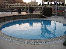 [P26] Piscina pentru copii. » foto by Maditu16
 - 
<span class="allrVoted glyphicon glyphicon-heart hidden" id="av212517"></span>
<a class="m-l-10 hidden" id="sv212517" onclick="voting_Foto_DelVot(,212517,36)" role="button">șterge vot <span class="glyphicon glyphicon-remove"></span></a>
<a id="v9212517" class=" c-red"  onclick="voting_Foto_SetVot(212517)" role="button"><span class="glyphicon glyphicon-heart-empty"></span> <b>LIKE</b> = Votează poza</a> <img class="hidden"  id="f212517W9" src="/imagini/loader.gif" border="0" /><span class="AjErrMes hidden" id="e212517ErM"></span>