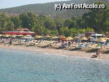 [P11] plaja .. ce va spuneam?aproape goala.. toata lumea sta la hotel.,.deh aci tre sa cumpere bauturiile :)) » foto by ALEX35
 - 
<span class="allrVoted glyphicon glyphicon-heart hidden" id="av10862"></span>
<a class="m-l-10 hidden" id="sv10862" onclick="voting_Foto_DelVot(,10862,366)" role="button">șterge vot <span class="glyphicon glyphicon-remove"></span></a>
<a id="v910862" class=" c-red"  onclick="voting_Foto_SetVot(10862)" role="button"><span class="glyphicon glyphicon-heart-empty"></span> <b>LIKE</b> = Votează poza</a> <img class="hidden"  id="f10862W9" src="/imagini/loader.gif" border="0" /><span class="AjErrMes hidden" id="e10862ErM"></span>