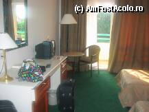 [P02] tot camera :)) cu  valizele .. doar ce ajunsesem  » foto by ALEX35
 - 
<span class="allrVoted glyphicon glyphicon-heart hidden" id="av10853"></span>
<a class="m-l-10 hidden" id="sv10853" onclick="voting_Foto_DelVot(,10853,366)" role="button">șterge vot <span class="glyphicon glyphicon-remove"></span></a>
<a id="v910853" class=" c-red"  onclick="voting_Foto_SetVot(10853)" role="button"><span class="glyphicon glyphicon-heart-empty"></span> <b>LIKE</b> = Votează poza</a> <img class="hidden"  id="f10853W9" src="/imagini/loader.gif" border="0" /><span class="AjErrMes hidden" id="e10853ErM"></span>