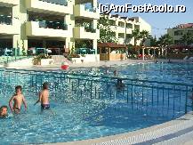 [P06] Joaca la piscina » foto by brindusa
 - 
<span class="allrVoted glyphicon glyphicon-heart hidden" id="av18269"></span>
<a class="m-l-10 hidden" id="sv18269" onclick="voting_Foto_DelVot(,18269,366)" role="button">șterge vot <span class="glyphicon glyphicon-remove"></span></a>
<a id="v918269" class=" c-red"  onclick="voting_Foto_SetVot(18269)" role="button"><span class="glyphicon glyphicon-heart-empty"></span> <b>LIKE</b> = Votează poza</a> <img class="hidden"  id="f18269W9" src="/imagini/loader.gif" border="0" /><span class="AjErrMes hidden" id="e18269ErM"></span>