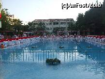 [P154] Vedere dinspre piscina copiilor ! e , ce spuneti ? frumos ,nu ? mie unul mi-a placut ! » foto by bigu_2006_rapid
 - 
<span class="allrVoted glyphicon glyphicon-heart hidden" id="av250290"></span>
<a class="m-l-10 hidden" id="sv250290" onclick="voting_Foto_DelVot(,250290,366)" role="button">șterge vot <span class="glyphicon glyphicon-remove"></span></a>
<a id="v9250290" class=" c-red"  onclick="voting_Foto_SetVot(250290)" role="button"><span class="glyphicon glyphicon-heart-empty"></span> <b>LIKE</b> = Votează poza</a> <img class="hidden"  id="f250290W9" src="/imagini/loader.gif" border="0" /><span class="AjErrMes hidden" id="e250290ErM"></span>