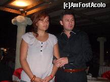 [P185] Halil impreuna cu Rodica ,animatoarea noastra din Calarasi ! faina fatuca ! o fata cu mult bun simt ! aici halil ii spune lui rodica sa ne aduca stegulete cu stema Turciei ! ne-a adus ! » foto by bigu_2006_rapid
 - 
<span class="allrVoted glyphicon glyphicon-heart hidden" id="av250330"></span>
<a class="m-l-10 hidden" id="sv250330" onclick="voting_Foto_DelVot(,250330,366)" role="button">șterge vot <span class="glyphicon glyphicon-remove"></span></a>
<a id="v9250330" class=" c-red"  onclick="voting_Foto_SetVot(250330)" role="button"><span class="glyphicon glyphicon-heart-empty"></span> <b>LIKE</b> = Votează poza</a> <img class="hidden"  id="f250330W9" src="/imagini/loader.gif" border="0" /><span class="AjErrMes hidden" id="e250330ErM"></span>