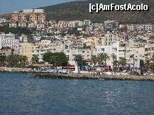 [P81] Frumoasa panorama asupra Statiunii Kusadasi ! in mijloc se vede celebra palma cu pasari ! » foto by bigu_2006_rapid
 - 
<span class="allrVoted glyphicon glyphicon-heart hidden" id="av250181"></span>
<a class="m-l-10 hidden" id="sv250181" onclick="voting_Foto_DelVot(,250181,366)" role="button">șterge vot <span class="glyphicon glyphicon-remove"></span></a>
<a id="v9250181" class=" c-red"  onclick="voting_Foto_SetVot(250181)" role="button"><span class="glyphicon glyphicon-heart-empty"></span> <b>LIKE</b> = Votează poza</a> <img class="hidden"  id="f250181W9" src="/imagini/loader.gif" border="0" /><span class="AjErrMes hidden" id="e250181ErM"></span>