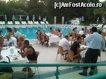 [P05] Cina, langa piscina » foto by alex1968
 - 
<span class="allrVoted glyphicon glyphicon-heart hidden" id="av118875"></span>
<a class="m-l-10 hidden" id="sv118875" onclick="voting_Foto_DelVot(,118875,366)" role="button">șterge vot <span class="glyphicon glyphicon-remove"></span></a>
<a id="v9118875" class=" c-red"  onclick="voting_Foto_SetVot(118875)" role="button"><span class="glyphicon glyphicon-heart-empty"></span> <b>LIKE</b> = Votează poza</a> <img class="hidden"  id="f118875W9" src="/imagini/loader.gif" border="0" /><span class="AjErrMes hidden" id="e118875ErM"></span>