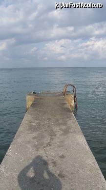 [P09] Pontonul de pe care se intra in apa » foto by annaluisa
 - 
<span class="allrVoted glyphicon glyphicon-heart hidden" id="av87472"></span>
<a class="m-l-10 hidden" id="sv87472" onclick="voting_Foto_DelVot(,87472,366)" role="button">șterge vot <span class="glyphicon glyphicon-remove"></span></a>
<a id="v987472" class=" c-red"  onclick="voting_Foto_SetVot(87472)" role="button"><span class="glyphicon glyphicon-heart-empty"></span> <b>LIKE</b> = Votează poza</a> <img class="hidden"  id="f87472W9" src="/imagini/loader.gif" border="0" /><span class="AjErrMes hidden" id="e87472ErM"></span>