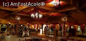 [P01] Restaurant Fatoosh interior » foto by Ode19
 - 
<span class="allrVoted glyphicon glyphicon-heart hidden" id="av1097565"></span>
<a class="m-l-10 hidden" id="sv1097565" onclick="voting_Foto_DelVot(,1097565,394)" role="button">șterge vot <span class="glyphicon glyphicon-remove"></span></a>
<a id="v91097565" class=" c-red"  onclick="voting_Foto_SetVot(1097565)" role="button"><span class="glyphicon glyphicon-heart-empty"></span> <b>LIKE</b> = Votează poza</a> <img class="hidden"  id="f1097565W9" src="/imagini/loader.gif" border="0" /><span class="AjErrMes hidden" id="e1097565ErM"></span>