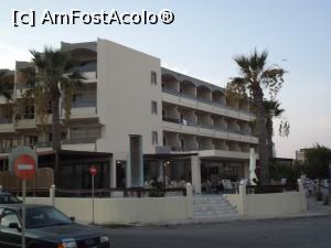 [P04] Hotel Lomeniz din alt unghi » foto by irinad
 - 
<span class="allrVoted glyphicon glyphicon-heart hidden" id="av1016968"></span>
<a class="m-l-10 hidden" id="sv1016968" onclick="voting_Foto_DelVot(,1016968,396)" role="button">șterge vot <span class="glyphicon glyphicon-remove"></span></a>
<a id="v91016968" class=" c-red"  onclick="voting_Foto_SetVot(1016968)" role="button"><span class="glyphicon glyphicon-heart-empty"></span> <b>LIKE</b> = Votează poza</a> <img class="hidden"  id="f1016968W9" src="/imagini/loader.gif" border="0" /><span class="AjErrMes hidden" id="e1016968ErM"></span>