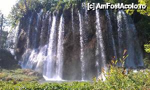 [P21] Veliki Prstavac (Marea Stropitoare?) din Parcul Plitvice, Croaţia.  » foto by traian.leuca †
 - 
<span class="allrVoted glyphicon glyphicon-heart hidden" id="av467676"></span>
<a class="m-l-10 hidden" id="sv467676" onclick="voting_Foto_DelVot(,467676,412)" role="button">șterge vot <span class="glyphicon glyphicon-remove"></span></a>
<a id="v9467676" class=" c-red"  onclick="voting_Foto_SetVot(467676)" role="button"><span class="glyphicon glyphicon-heart-empty"></span> <b>LIKE</b> = Votează poza</a> <img class="hidden"  id="f467676W9" src="/imagini/loader.gif" border="0" /><span class="AjErrMes hidden" id="e467676ErM"></span>