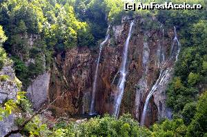 [P02] Cascada » foto by krisztike
 - 
<span class="allrVoted glyphicon glyphicon-heart hidden" id="av658290"></span>
<a class="m-l-10 hidden" id="sv658290" onclick="voting_Foto_DelVot(,658290,412)" role="button">șterge vot <span class="glyphicon glyphicon-remove"></span></a>
<a id="v9658290" class=" c-red"  onclick="voting_Foto_SetVot(658290)" role="button"><span class="glyphicon glyphicon-heart-empty"></span> <b>LIKE</b> = Votează poza</a> <img class="hidden"  id="f658290W9" src="/imagini/loader.gif" border="0" /><span class="AjErrMes hidden" id="e658290ErM"></span>