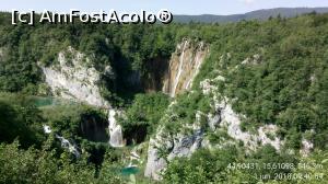 [P03] Imediat după intrare ajungi la primul balcon amenajat, de unde ai această priveliște. Apoi, traseul te duce până sub cascada care se vede.  » foto by Aurici
 - 
<span class="allrVoted glyphicon glyphicon-heart hidden" id="av1026516"></span>
<a class="m-l-10 hidden" id="sv1026516" onclick="voting_Foto_DelVot(,1026516,412)" role="button">șterge vot <span class="glyphicon glyphicon-remove"></span></a>
<a id="v91026516" class=" c-red"  onclick="voting_Foto_SetVot(1026516)" role="button"><span class="glyphicon glyphicon-heart-empty"></span> <b>LIKE</b> = Votează poza</a> <img class="hidden"  id="f1026516W9" src="/imagini/loader.gif" border="0" /><span class="AjErrMes hidden" id="e1026516ErM"></span>