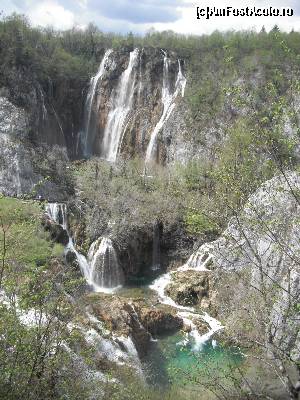 [P07] Marea Cascadă, Plitvice » foto by GIN2015*
 - 
<span class="allrVoted glyphicon glyphicon-heart hidden" id="av659157"></span>
<a class="m-l-10 hidden" id="sv659157" onclick="voting_Foto_DelVot(,659157,412)" role="button">șterge vot <span class="glyphicon glyphicon-remove"></span></a>
<a id="v9659157" class=" c-red"  onclick="voting_Foto_SetVot(659157)" role="button"><span class="glyphicon glyphicon-heart-empty"></span> <b>LIKE</b> = Votează poza</a> <img class="hidden"  id="f659157W9" src="/imagini/loader.gif" border="0" /><span class="AjErrMes hidden" id="e659157ErM"></span>