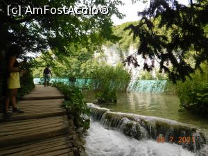 [P18] Punţi şi mici cascade învolburate » foto by irinad
 - 
<span class="allrVoted glyphicon glyphicon-heart hidden" id="av1250285"></span>
<a class="m-l-10 hidden" id="sv1250285" onclick="voting_Foto_DelVot(,1250285,412)" role="button">șterge vot <span class="glyphicon glyphicon-remove"></span></a>
<a id="v91250285" class=" c-red"  onclick="voting_Foto_SetVot(1250285)" role="button"><span class="glyphicon glyphicon-heart-empty"></span> <b>LIKE</b> = Votează poza</a> <img class="hidden"  id="f1250285W9" src="/imagini/loader.gif" border="0" /><span class="AjErrMes hidden" id="e1250285ErM"></span>