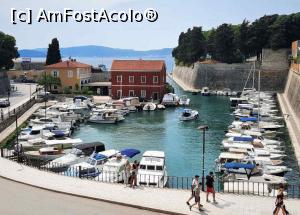 [P02] Micul port Foša » foto by BOGDAN DSN
 - 
<span class="allrVoted glyphicon glyphicon-heart hidden" id="av1331588"></span>
<a class="m-l-10 hidden" id="sv1331588" onclick="voting_Foto_DelVot(,1331588,414)" role="button">șterge vot <span class="glyphicon glyphicon-remove"></span></a>
<a id="v91331588" class=" c-red"  onclick="voting_Foto_SetVot(1331588)" role="button"><span class="glyphicon glyphicon-heart-empty"></span> <b>LIKE</b> = Votează poza</a> <img class="hidden"  id="f1331588W9" src="/imagini/loader.gif" border="0" /><span class="AjErrMes hidden" id="e1331588ErM"></span>
