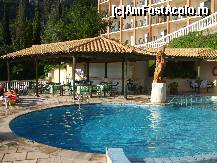 [P15] Barul de la piscina. » foto by cristi46
 - 
<span class="allrVoted glyphicon glyphicon-heart hidden" id="av142082"></span>
<a class="m-l-10 hidden" id="sv142082" onclick="voting_Foto_DelVot(,142082,434)" role="button">șterge vot <span class="glyphicon glyphicon-remove"></span></a>
<a id="v9142082" class=" c-red"  onclick="voting_Foto_SetVot(142082)" role="button"><span class="glyphicon glyphicon-heart-empty"></span> <b>LIKE</b> = Votează poza</a> <img class="hidden"  id="f142082W9" src="/imagini/loader.gif" border="0" /><span class="AjErrMes hidden" id="e142082ErM"></span>