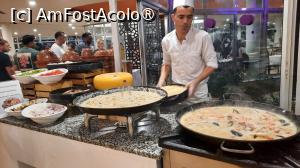 [P09] in dreapta, tigaia cu un fel de paella » foto by artemisa24
 - 
<span class="allrVoted glyphicon glyphicon-heart hidden" id="av1549253"></span>
<a class="m-l-10 hidden" id="sv1549253" onclick="voting_Foto_DelVot(,1549253,447)" role="button">șterge vot <span class="glyphicon glyphicon-remove"></span></a>
<a id="v91549253" class=" c-red"  onclick="voting_Foto_SetVot(1549253)" role="button"><span class="glyphicon glyphicon-heart-empty"></span> <b>LIKE</b> = Votează poza</a> <img class="hidden"  id="f1549253W9" src="/imagini/loader.gif" border="0" /><span class="AjErrMes hidden" id="e1549253ErM"></span>