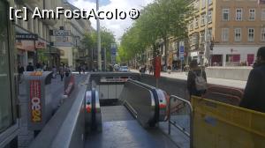 [P14] Intrarea la metrou » foto by ultrasro
 - 
<span class="allrVoted glyphicon glyphicon-heart hidden" id="av1090959"></span>
<a class="m-l-10 hidden" id="sv1090959" onclick="voting_Foto_DelVot(,1090959,449)" role="button">șterge vot <span class="glyphicon glyphicon-remove"></span></a>
<a id="v91090959" class=" c-red"  onclick="voting_Foto_SetVot(1090959)" role="button"><span class="glyphicon glyphicon-heart-empty"></span> <b>LIKE</b> = Votează poza</a> <img class="hidden"  id="f1090959W9" src="/imagini/loader.gif" border="0" /><span class="AjErrMes hidden" id="e1090959ErM"></span>