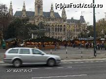 [P30] Pe Rathausplatz Christkindlmarkt 2010 si-a deschis standurile pline cu produse traditionale vieneze » foto by mirelaviolet
 - 
<span class="allrVoted glyphicon glyphicon-heart hidden" id="av170087"></span>
<a class="m-l-10 hidden" id="sv170087" onclick="voting_Foto_DelVot(,170087,461)" role="button">șterge vot <span class="glyphicon glyphicon-remove"></span></a>
<a id="v9170087" class=" c-red"  onclick="voting_Foto_SetVot(170087)" role="button"><span class="glyphicon glyphicon-heart-empty"></span> <b>LIKE</b> = Votează poza</a> <img class="hidden"  id="f170087W9" src="/imagini/loader.gif" border="0" /><span class="AjErrMes hidden" id="e170087ErM"></span>