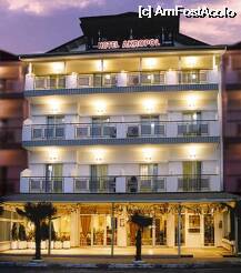 [P02] hotel AKROPOL » foto by sibicrengut
 - 
<span class="allrVoted glyphicon glyphicon-heart hidden" id="av4545"></span>
<a class="m-l-10 hidden" id="sv4545" onclick="voting_Foto_DelVot(,4545,474)" role="button">șterge vot <span class="glyphicon glyphicon-remove"></span></a>
<a id="v94545" class=" c-red"  onclick="voting_Foto_SetVot(4545)" role="button"><span class="glyphicon glyphicon-heart-empty"></span> <b>LIKE</b> = Votează poza</a> <img class="hidden"  id="f4545W9" src="/imagini/loader.gif" border="0" /><span class="AjErrMes hidden" id="e4545ErM"></span>