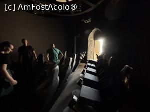 [P21] În sălile de prezentare VR(aici sala consecintelor) » foto by AZE
 - 
<span class="allrVoted glyphicon glyphicon-heart hidden" id="av1546788"></span>
<a class="m-l-10 hidden" id="sv1546788" onclick="voting_Foto_DelVot(,1546788,479)" role="button">șterge vot <span class="glyphicon glyphicon-remove"></span></a>
<a id="v91546788" class=" c-red"  onclick="voting_Foto_SetVot(1546788)" role="button"><span class="glyphicon glyphicon-heart-empty"></span> <b>LIKE</b> = Votează poza</a> <img class="hidden"  id="f1546788W9" src="/imagini/loader.gif" border="0" /><span class="AjErrMes hidden" id="e1546788ErM"></span>