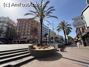 [P51] Centru Lloret » foto by AZE
 - 
<span class="allrVoted glyphicon glyphicon-heart hidden" id="av1547530"></span>
<a class="m-l-10 hidden" id="sv1547530" onclick="voting_Foto_DelVot(,1547530,479)" role="button">șterge vot <span class="glyphicon glyphicon-remove"></span></a>
<a id="v91547530" class=" c-red"  onclick="voting_Foto_SetVot(1547530)" role="button"><span class="glyphicon glyphicon-heart-empty"></span> <b>LIKE</b> = Votează poza</a> <img class="hidden"  id="f1547530W9" src="/imagini/loader.gif" border="0" /><span class="AjErrMes hidden" id="e1547530ErM"></span>