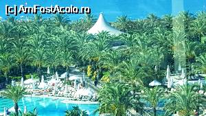[P01] Vedere de la etajul 9 asupra intregului resort » foto by dumitriu77
 - 
<span class="allrVoted glyphicon glyphicon-heart hidden" id="av761704"></span>
<a class="m-l-10 hidden" id="sv761704" onclick="voting_Foto_DelVot(,761704,5)" role="button">șterge vot <span class="glyphicon glyphicon-remove"></span></a>
<a id="v9761704" class=" c-red"  onclick="voting_Foto_SetVot(761704)" role="button"><span class="glyphicon glyphicon-heart-empty"></span> <b>LIKE</b> = Votează poza</a> <img class="hidden"  id="f761704W9" src="/imagini/loader.gif" border="0" /><span class="AjErrMes hidden" id="e761704ErM"></span>