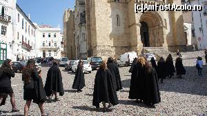 [P05] Coimbra-studenti » foto by dr.razvan
 - 
<span class="allrVoted glyphicon glyphicon-heart hidden" id="av517530"></span>
<a class="m-l-10 hidden" id="sv517530" onclick="voting_Foto_DelVot(,517530,516)" role="button">șterge vot <span class="glyphicon glyphicon-remove"></span></a>
<a id="v9517530" class=" c-red"  onclick="voting_Foto_SetVot(517530)" role="button"><span class="glyphicon glyphicon-heart-empty"></span> <b>LIKE</b> = Votează poza</a> <img class="hidden"  id="f517530W9" src="/imagini/loader.gif" border="0" /><span class="AjErrMes hidden" id="e517530ErM"></span>
