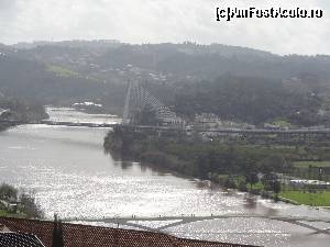 [P02] Raul Mondego ce divizeaza orasul Coimbra » foto by Marian Preda
 - 
<span class="allrVoted glyphicon glyphicon-heart hidden" id="av549892"></span>
<a class="m-l-10 hidden" id="sv549892" onclick="voting_Foto_DelVot(,549892,516)" role="button">șterge vot <span class="glyphicon glyphicon-remove"></span></a>
<a id="v9549892" class=" c-red"  onclick="voting_Foto_SetVot(549892)" role="button"><span class="glyphicon glyphicon-heart-empty"></span> <b>LIKE</b> = Votează poza</a> <img class="hidden"  id="f549892W9" src="/imagini/loader.gif" border="0" /><span class="AjErrMes hidden" id="e549892ErM"></span>