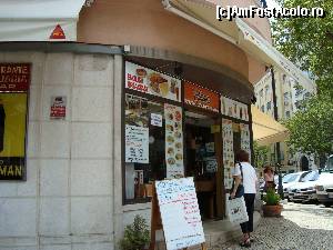 [P06] Pastelaria Santa Smarta, pe strada Rodrigues Sampaios- » foto by mireille
 - 
<span class="allrVoted glyphicon glyphicon-heart hidden" id="av504798"></span>
<a class="m-l-10 hidden" id="sv504798" onclick="voting_Foto_DelVot(,504798,516)" role="button">șterge vot <span class="glyphicon glyphicon-remove"></span></a>
<a id="v9504798" class=" c-red"  onclick="voting_Foto_SetVot(504798)" role="button"><span class="glyphicon glyphicon-heart-empty"></span> <b>LIKE</b> = Votează poza</a> <img class="hidden"  id="f504798W9" src="/imagini/loader.gif" border="0" /><span class="AjErrMes hidden" id="e504798ErM"></span>