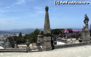 [P09] Vărful scării de la Bom Jesus do Monte; în fundal, oraşul Braga.  » foto by Carmen Ion
 - 
<span class="allrVoted glyphicon glyphicon-heart hidden" id="av613306"></span>
<a class="m-l-10 hidden" id="sv613306" onclick="voting_Foto_DelVot(,613306,516)" role="button">șterge vot <span class="glyphicon glyphicon-remove"></span></a>
<a id="v9613306" class=" c-red"  onclick="voting_Foto_SetVot(613306)" role="button"><span class="glyphicon glyphicon-heart-empty"></span> <b>LIKE</b> = Votează poza</a> <img class="hidden"  id="f613306W9" src="/imagini/loader.gif" border="0" /><span class="AjErrMes hidden" id="e613306ErM"></span>