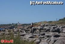 [P11] La vest de Boca do Inferno se vede farul Guia (guia = ghid) » foto by Costi
 - 
<span class="allrVoted glyphicon glyphicon-heart hidden" id="av268506"></span>
<a class="m-l-10 hidden" id="sv268506" onclick="voting_Foto_DelVot(,268506,516)" role="button">șterge vot <span class="glyphicon glyphicon-remove"></span></a>
<a id="v9268506" class=" c-red"  onclick="voting_Foto_SetVot(268506)" role="button"><span class="glyphicon glyphicon-heart-empty"></span> <b>LIKE</b> = Votează poza</a> <img class="hidden"  id="f268506W9" src="/imagini/loader.gif" border="0" /><span class="AjErrMes hidden" id="e268506ErM"></span>