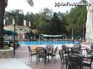 [P09] una dintre piscine - partea acoperita este piscina pentru copii » foto by faguricu
 - 
<span class="allrVoted glyphicon glyphicon-heart hidden" id="av492350"></span>
<a class="m-l-10 hidden" id="sv492350" onclick="voting_Foto_DelVot(,492350,53)" role="button">șterge vot <span class="glyphicon glyphicon-remove"></span></a>
<a id="v9492350" class=" c-red"  onclick="voting_Foto_SetVot(492350)" role="button"><span class="glyphicon glyphicon-heart-empty"></span> <b>LIKE</b> = Votează poza</a> <img class="hidden"  id="f492350W9" src="/imagini/loader.gif" border="0" /><span class="AjErrMes hidden" id="e492350ErM"></span>