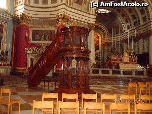 [P20] Malta - Domul din Mosta, interior.  » foto by iulianic
 - 
<span class="allrVoted glyphicon glyphicon-heart hidden" id="av565486"></span>
<a class="m-l-10 hidden" id="sv565486" onclick="voting_Foto_DelVot(,565486,557)" role="button">șterge vot <span class="glyphicon glyphicon-remove"></span></a>
<a id="v9565486" class=" c-red"  onclick="voting_Foto_SetVot(565486)" role="button"><span class="glyphicon glyphicon-heart-empty"></span> <b>LIKE</b> = Votează poza</a> <img class="hidden"  id="f565486W9" src="/imagini/loader.gif" border="0" /><span class="AjErrMes hidden" id="e565486ErM"></span>