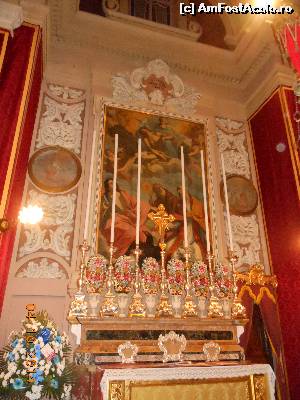 [P13] Festa la Gudja - Biserica din Gudja, interior.  » foto by iulianic
 - 
<span class="allrVoted glyphicon glyphicon-heart hidden" id="av566563"></span>
<a class="m-l-10 hidden" id="sv566563" onclick="voting_Foto_DelVot(,566563,557)" role="button">șterge vot <span class="glyphicon glyphicon-remove"></span></a>
<a id="v9566563" class=" c-red"  onclick="voting_Foto_SetVot(566563)" role="button"><span class="glyphicon glyphicon-heart-empty"></span> <b>LIKE</b> = Votează poza</a> <img class="hidden"  id="f566563W9" src="/imagini/loader.gif" border="0" /><span class="AjErrMes hidden" id="e566563ErM"></span>