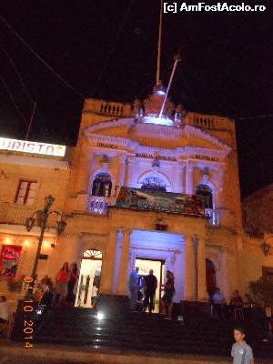 [P22] Festa la Gudja - În piaţa centrală din Gudja.  » foto by iulianic
 - 
<span class="allrVoted glyphicon glyphicon-heart hidden" id="av566572"></span>
<a class="m-l-10 hidden" id="sv566572" onclick="voting_Foto_DelVot(,566572,557)" role="button">șterge vot <span class="glyphicon glyphicon-remove"></span></a>
<a id="v9566572" class=" c-red"  onclick="voting_Foto_SetVot(566572)" role="button"><span class="glyphicon glyphicon-heart-empty"></span> <b>LIKE</b> = Votează poza</a> <img class="hidden"  id="f566572W9" src="/imagini/loader.gif" border="0" /><span class="AjErrMes hidden" id="e566572ErM"></span>