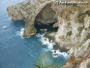 [P22] În sudul Maltei - Grota Albastră.  » foto by iulianic
 - 
<span class="allrVoted glyphicon glyphicon-heart hidden" id="av579485"></span>
<a class="m-l-10 hidden" id="sv579485" onclick="voting_Foto_DelVot(,579485,557)" role="button">șterge vot <span class="glyphicon glyphicon-remove"></span></a>
<a id="v9579485" class=" c-red"  onclick="voting_Foto_SetVot(579485)" role="button"><span class="glyphicon glyphicon-heart-empty"></span> <b>LIKE</b> = Votează poza</a> <img class="hidden"  id="f579485W9" src="/imagini/loader.gif" border="0" /><span class="AjErrMes hidden" id="e579485ErM"></span>
