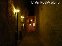 [P13] O alta straduta din Mdina, noaptea (si ma opresc :)) ) » foto by iuliaen
 - 
<span class="allrVoted glyphicon glyphicon-heart hidden" id="av241747"></span>
<a class="m-l-10 hidden" id="sv241747" onclick="voting_Foto_DelVot(,241747,557)" role="button">șterge vot <span class="glyphicon glyphicon-remove"></span></a>
<a id="v9241747" class=" c-red"  onclick="voting_Foto_SetVot(241747)" role="button"><span class="glyphicon glyphicon-heart-empty"></span> <b>LIKE</b> = Votează poza</a> <img class="hidden"  id="f241747W9" src="/imagini/loader.gif" border="0" /><span class="AjErrMes hidden" id="e241747ErM"></span>